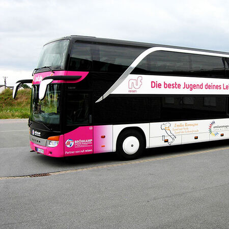Fahrzeugwerbung Passagierbus Vollverklebung. Produziert von Funke Werbetechnik aus Glandorf.